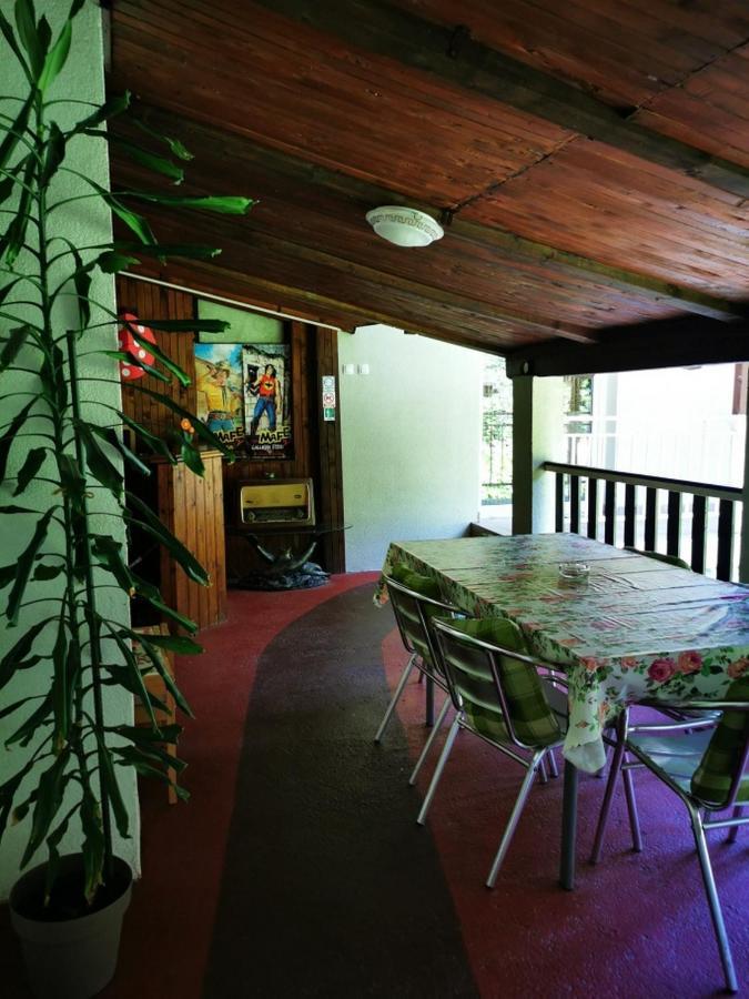 Apartmant Sandra - Big Terace And Free Parking Apartment คาร์โลวัตส์ ภายนอก รูปภาพ